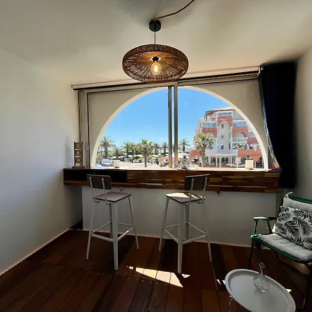 Deux Pieces Avec Vue Canal Et Parking Prive A - Fr-1-338-616 아파트 *