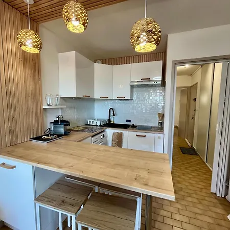 Deux Pieces Avec Vue Canal Et Parking Prive A - Fr-1-338-616 아파트 *